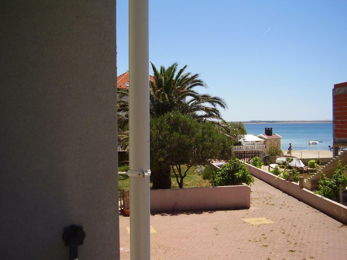 Water View Brand New Apartment, Short Stroll To Beach, Peaceful! Košljun Esterno foto