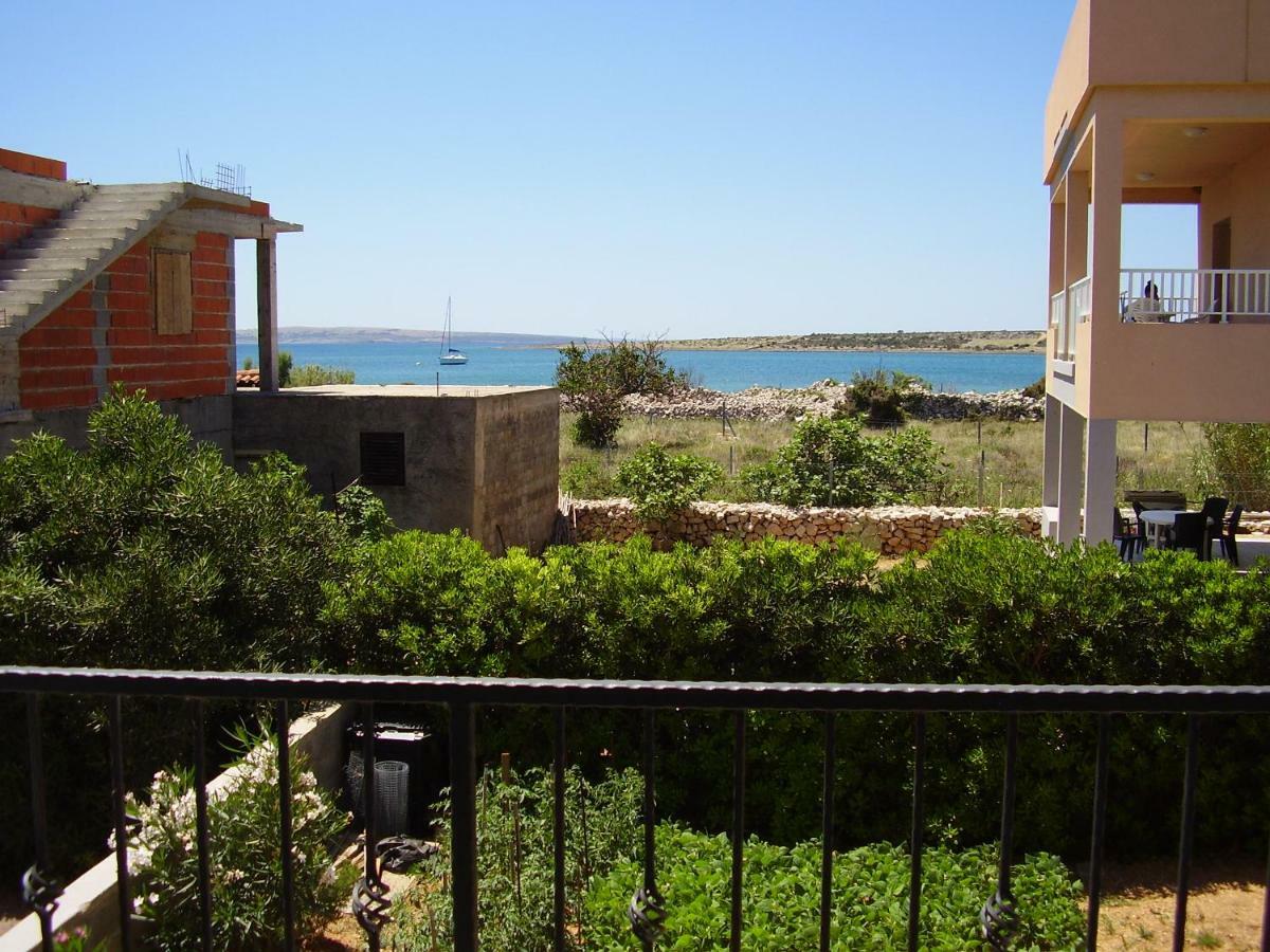 Water View Brand New Apartment, Short Stroll To Beach, Peaceful! Košljun Esterno foto
