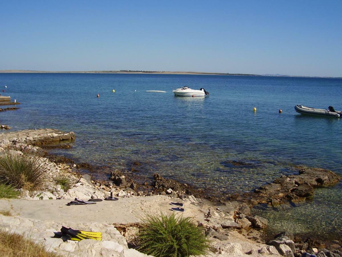 Water View Brand New Apartment, Short Stroll To Beach, Peaceful! Košljun Esterno foto