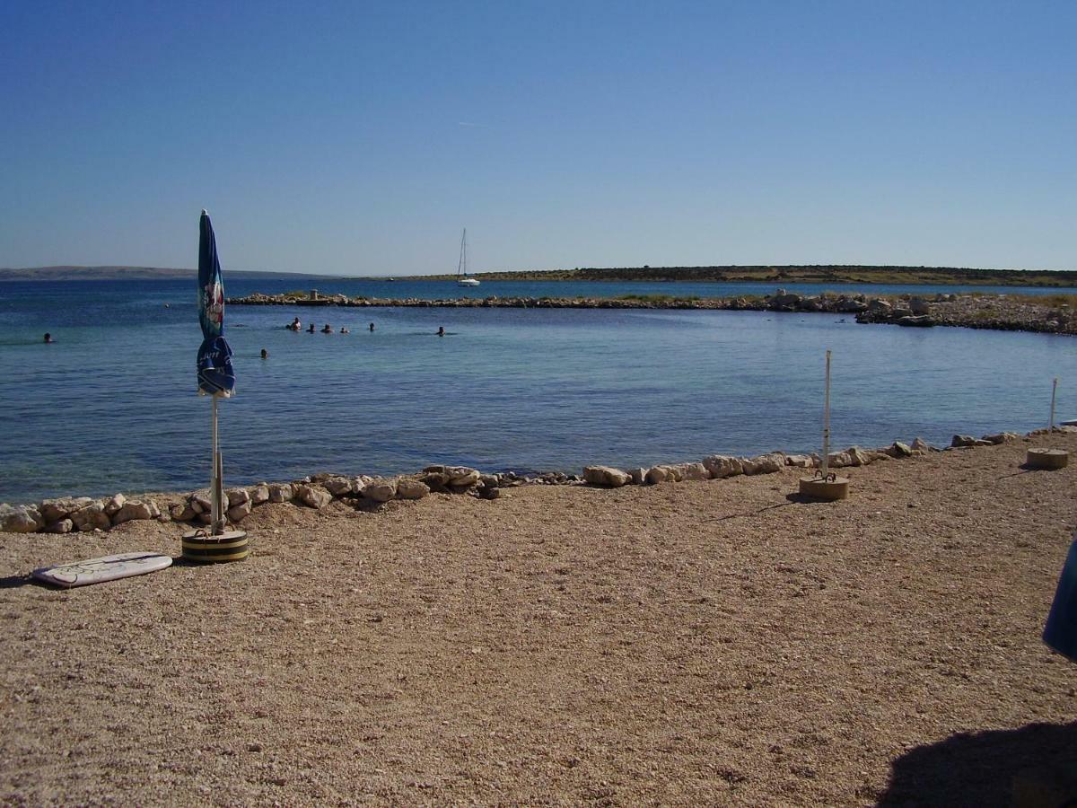 Water View Brand New Apartment, Short Stroll To Beach, Peaceful! Košljun Esterno foto